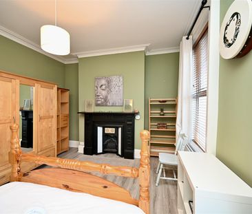 9 Deramore Avenue, Belfast, BT7 3ER - Photo 5