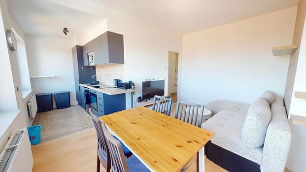 Appartement te huur - foto 1