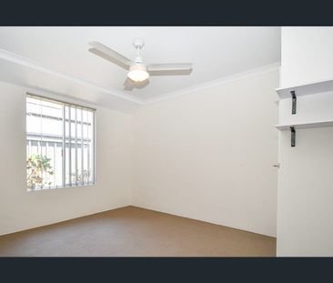 40 Dunning Street, Baldivis, WA 6171 - Photo 2