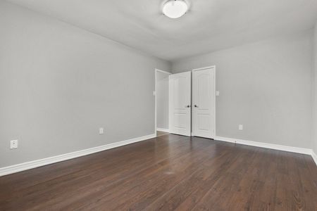 apartments at 473 Linwell Road - Photo 4