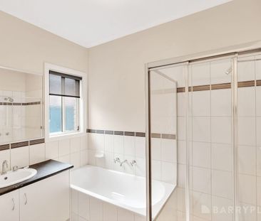 QUIET COURT LOCATION - Photo 2