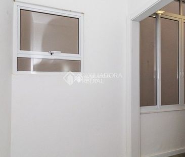 Apartamento com 2 quartos e 78m² para alugar em Petrópolis, Porto A... - Photo 1