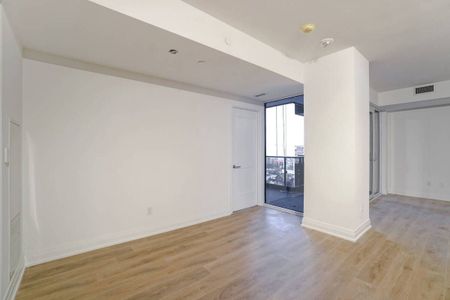 For Lease - 21 Park Street Unit# 1501, Mississauga, Ontario - Photo 2