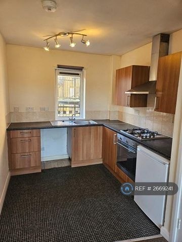 1 bedroom flat to rent - Photo 3