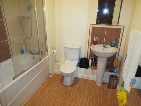 Castle Way, Central - Photo 5