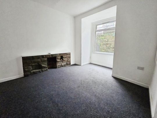 5 bedroom terraced house to rent - Photo 1