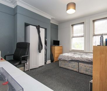 6 bedroom house to rent - Photo 5