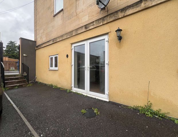 Flat 1, 9-11 Horton Street Room 1 - Photo 1