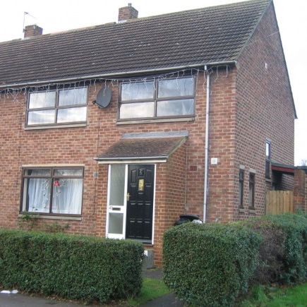 5 bed house close to New College - good bus links to central Durham - Photo 1