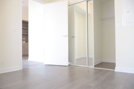 For Lease - 2221 Yonge Street Unit# #2906, Toronto, Ontario - Photo 4