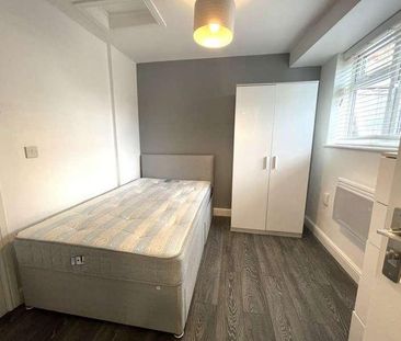 Rm J, The Woodston, Belsize Avenue, Woodston, PE2 - Photo 5