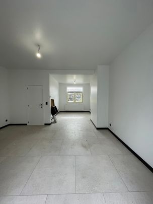 Jan Stassinsplein 5 - Photo 1