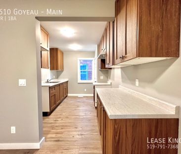 Completely Renovated 4 Bedroom 1 Bathroom Main Floor Unit - Photo 5