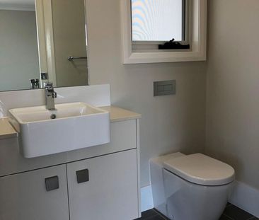 Studio in Great Location - Photo 2