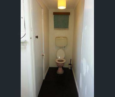 Great Location – St. Kilda Home - Photo 1