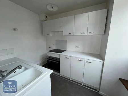 Appartement à louer 5 pièces 82.7m² - Photo 4