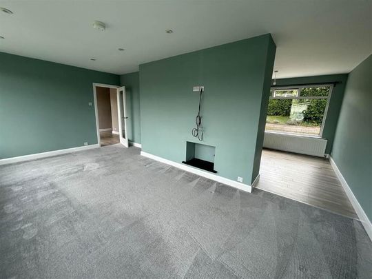 13 Carolsteen Park, Helens Bay, BT19 1JU - Photo 1