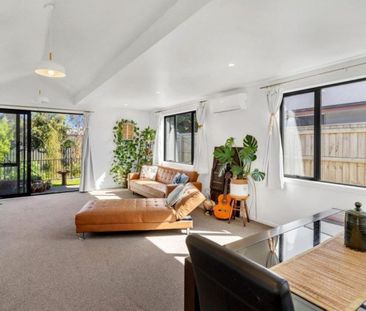 Well-Presented Family Home in Popular Lansdowne - Photo 1