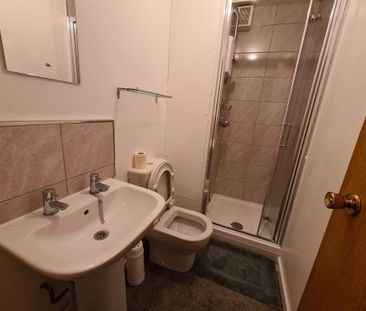 1 bedroom house to rent - Photo 2
