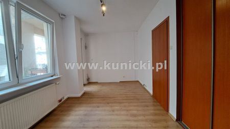 Warszawa, Śródmieście, Nowogrodzka - Photo 2