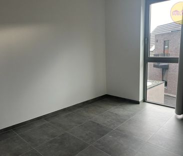 Prachtig nieuwbouw 2-slaapkamer appartement in het centrum van Balen. - Photo 1