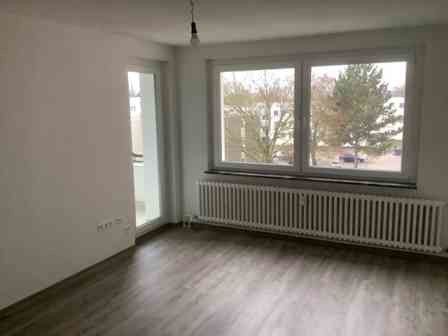 Gemütliches Wohnen / 2 Zimmer-Wohnung mit Balkon - Photo 1