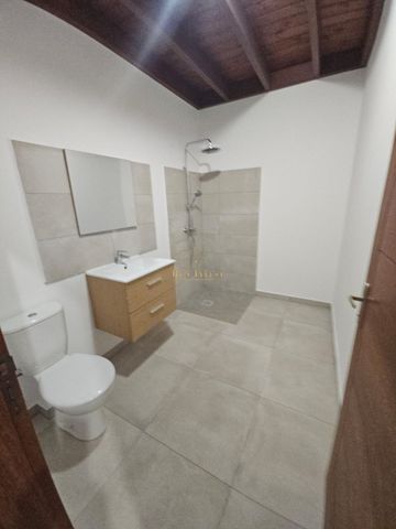 Location Maison 3 pièces 69m² STE SUZANNE 97441 - Photo 3