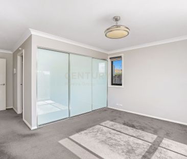 Spacious Family Home - Photo 1