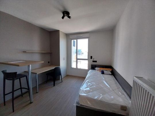 Location Appartement 1 pièce 18m² ORLEANS 45000 - Photo 1