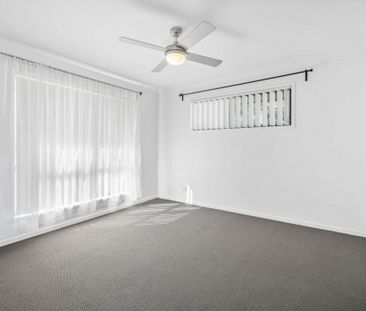 LOW MAINTENANCE 4 BEDROOM HOME IN BANYO - Photo 6