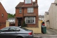 1 bed Room in Shared House - To Let - Photo 1