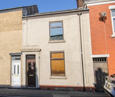 2-Bed Terraced House to Let on Brookhouse Street, Preston - Photo 6