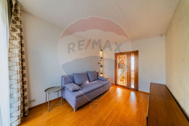 Apartament luminos cu 2 camere de inchiriat Ultracentral,... - Fotografie 1