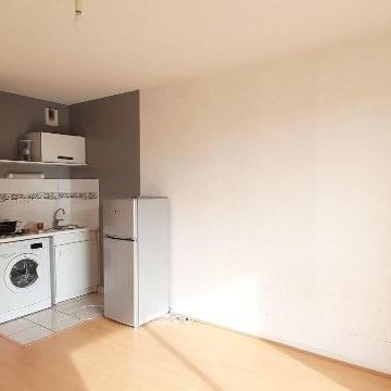 Location Appartement 1 pièce 22m² MONT DE MARSAN 40000 - Photo 1