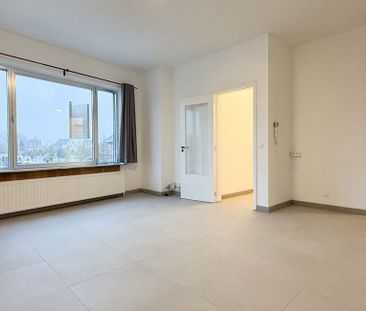 Appartement te huur in Hasselt voor € 750 met 1 slaapkamer - Photo 3