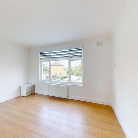 5 bedroom terraced house to rent - Photo 1