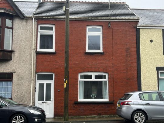 2 bedroom House To Let - Photo 1