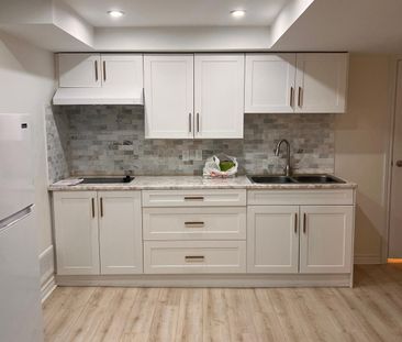 For Lease - 7269 Lantern Fly Hollow, Mississauga, Ontario - Photo 5