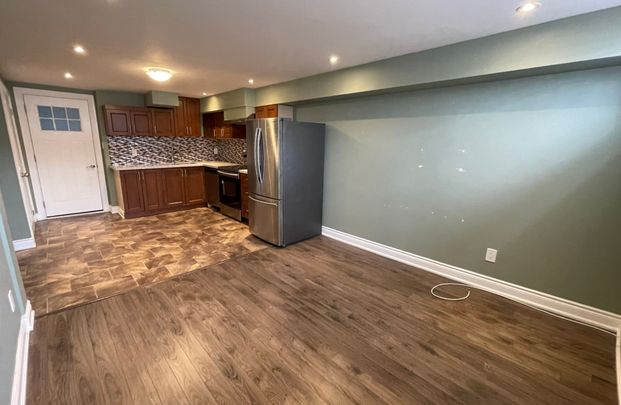 For Lease - 926 Flagship Drive, Mississauga, Ontario - Photo 1