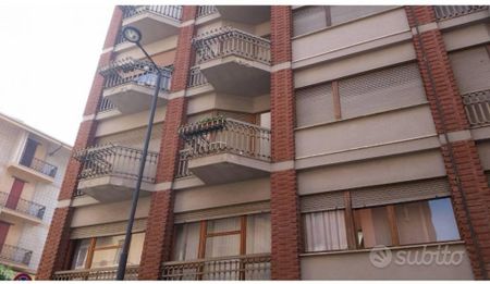 Attico / Mansarda di 40 m² con 2 locali a Asti - Foto 4
