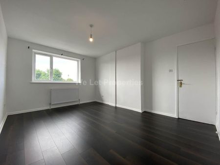 4 bedroom house to rent - Photo 3