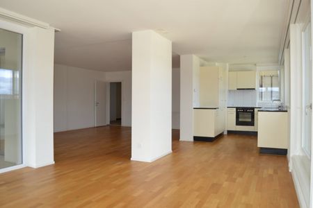 3.5 Zimmer, 106 m², 2. Stock - Photo 3