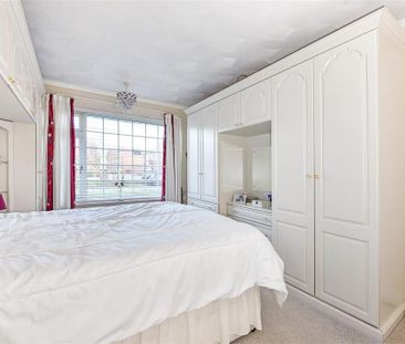 2 bedroom semi-detached bungalow to rent - Photo 5