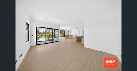 Brand New 3-Bedroom Townhouse in Prime Location - Photo 4