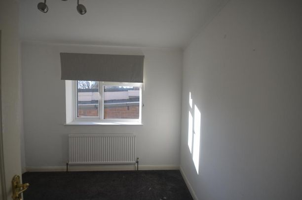 2 bedroom maisonette to rent - Photo 1