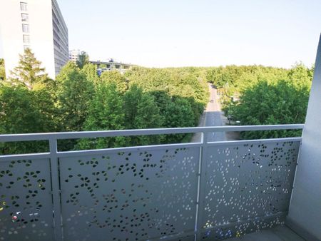 Jasna kawalerka w zielonej części Katowic - Photo 3