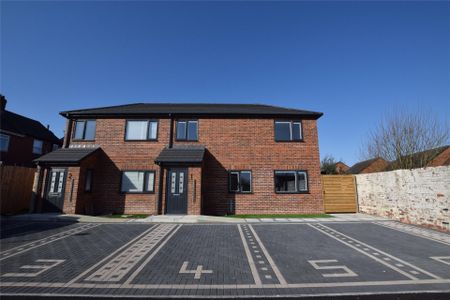 Olive Close, Westerhope, Newcastle Upon Tyne, NE5 - Photo 3