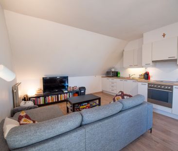 Instapklaar appartement met ruim terras! - Photo 1