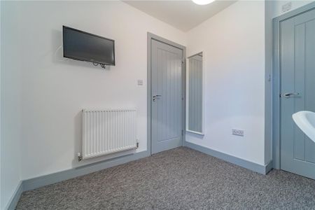 8 bedroom house to rent - Photo 4