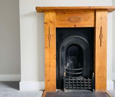 Lingfield, Surrey, RH7 - Photo 5